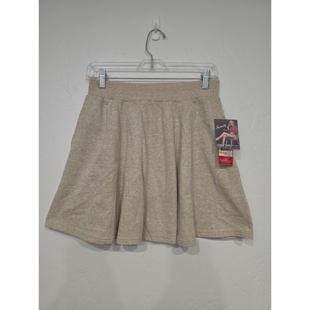 Marilyn Monroe Women’s Beige Mini Skirt  Size Small NWT